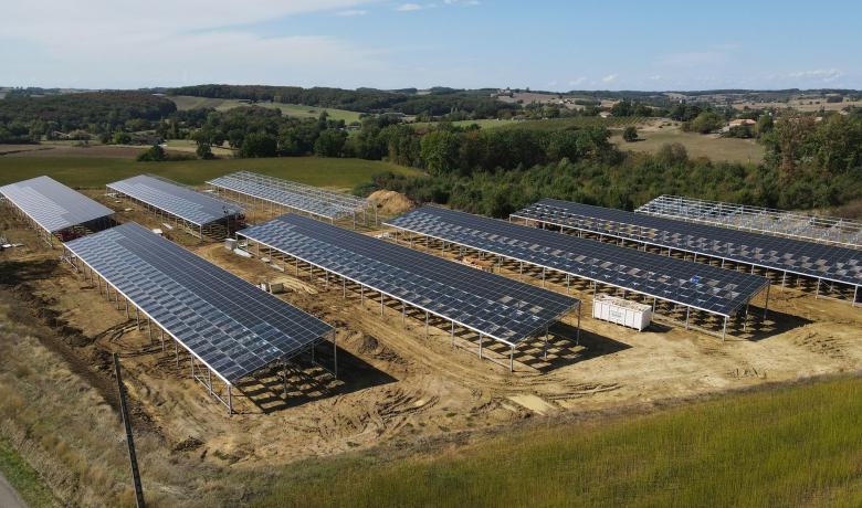 Apex Energies Granzotto - fotovoltaïsche serre - Hedafor - Deforche 